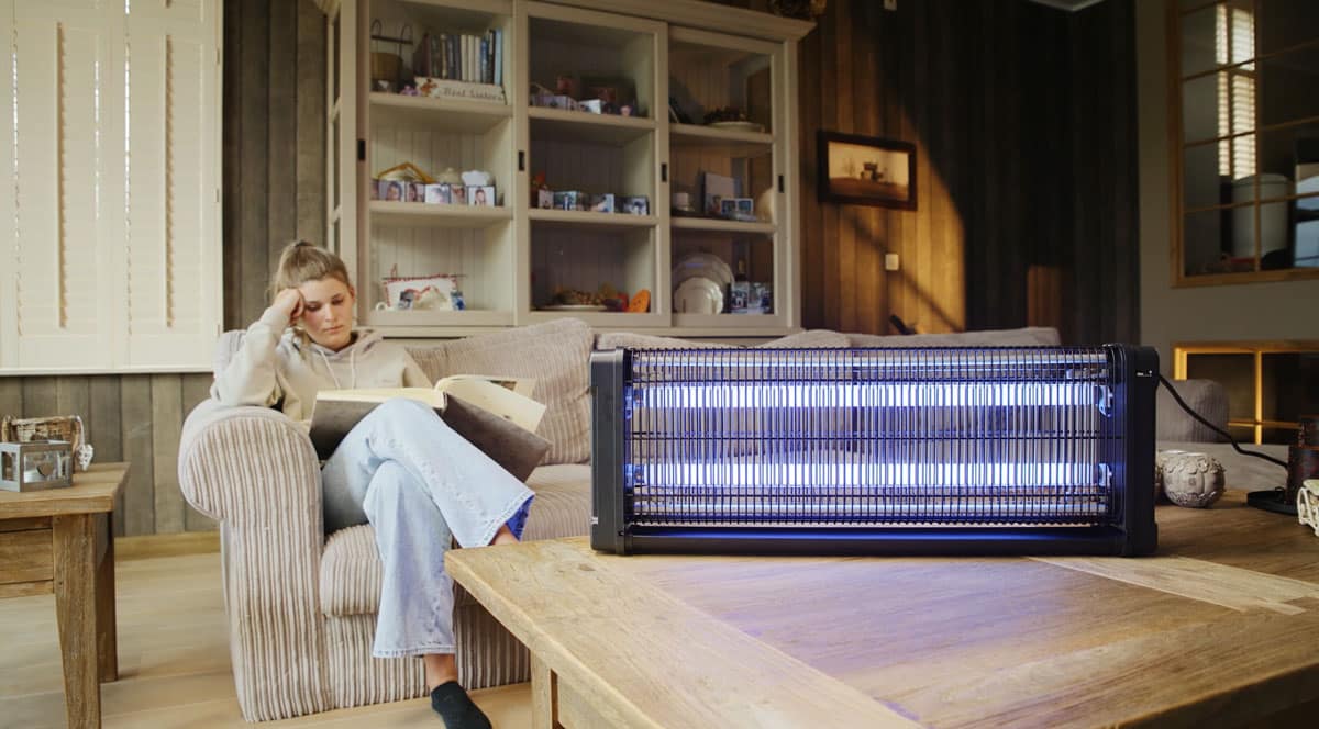 MaxxHome insectenlamp - Productvideo - Video editing - videomontage - videomonteur - Branding fotografie - campagne fotografie - portretfotografie - portretten – portretfoto’s - productfotografie - aftermovie - Levi Lenaerts - blikopener - professionele fotografie en bedrijfsvideo's - www.blikopener.be - Oudsbergen - Meeuwen-Gruitrode – Limburg