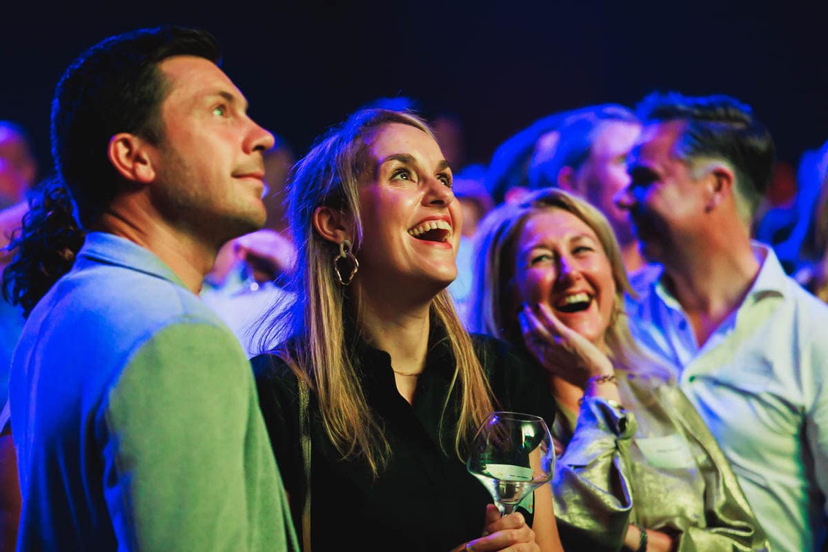 Personeelsfeest Vandersanden Steenfabrieken - Soeverein Lommel - Video editing - videomontage - videomonteur - Branding fotografie - campagne fotografie - portretfotografie - portretten - productfotografie - aftermovie - Levi Lenaerts - blikopener - professionele fotografie en bedrijfsvideo's - www.blikopener.be