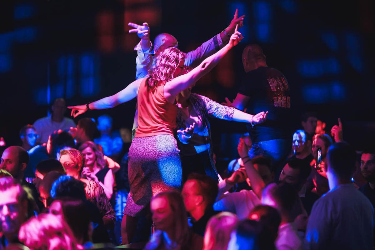 Personeelsfeest Vandersanden Steenfabrieken - Soeverein Lommel - Video editing - videomontage - videomonteur - Branding fotografie - campagne fotografie - portretfotografie - portretten - productfotografie - aftermovie - Levi Lenaerts - blikopener - professionele fotografie en bedrijfsvideo's - www.blikopener.be