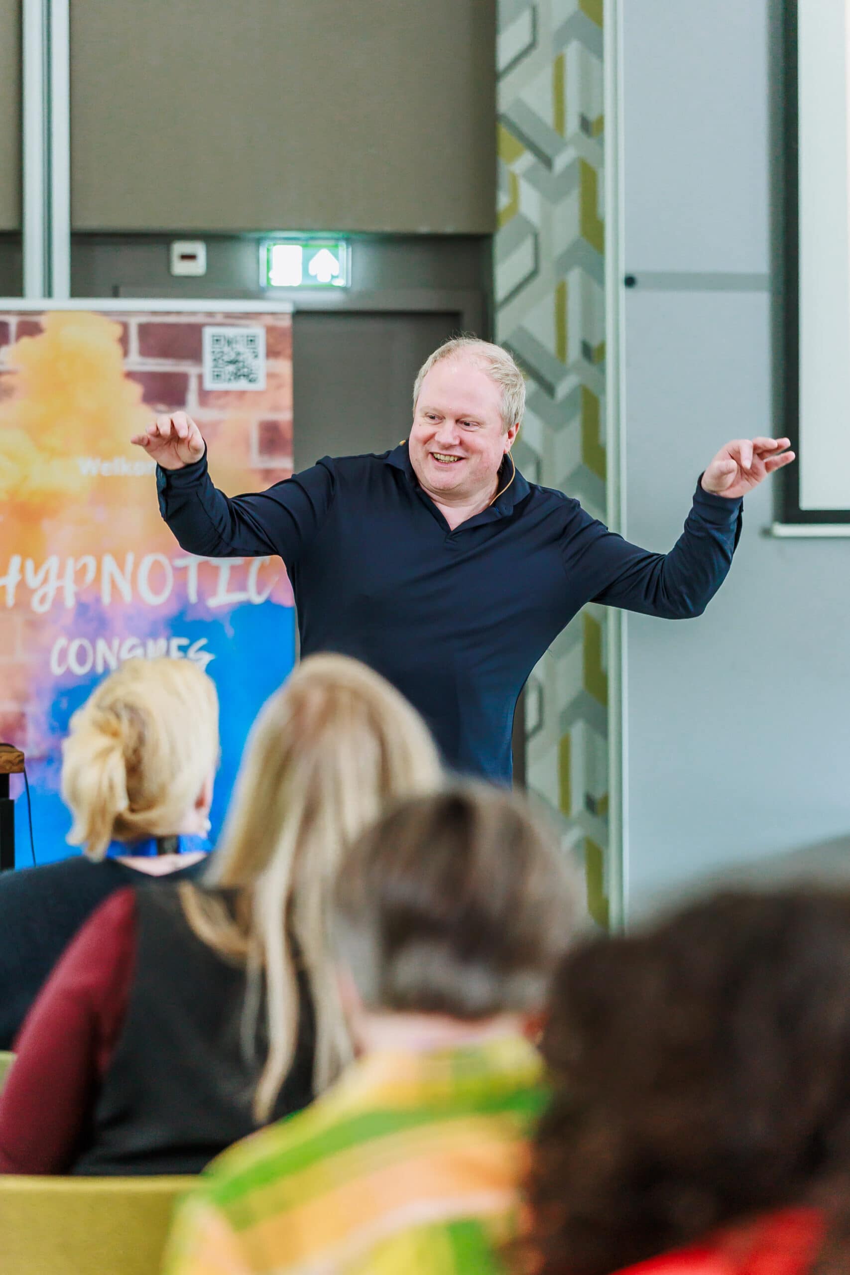 Hypnotic eventfotografie - Branding foto's - bedrijfsfotografie - portretfotografie - portretten - productfotografie - aftermovie - Levi Lenaerts - blikopener - professionele fotografie en bedrijfsvideo's - www.blikopener.be