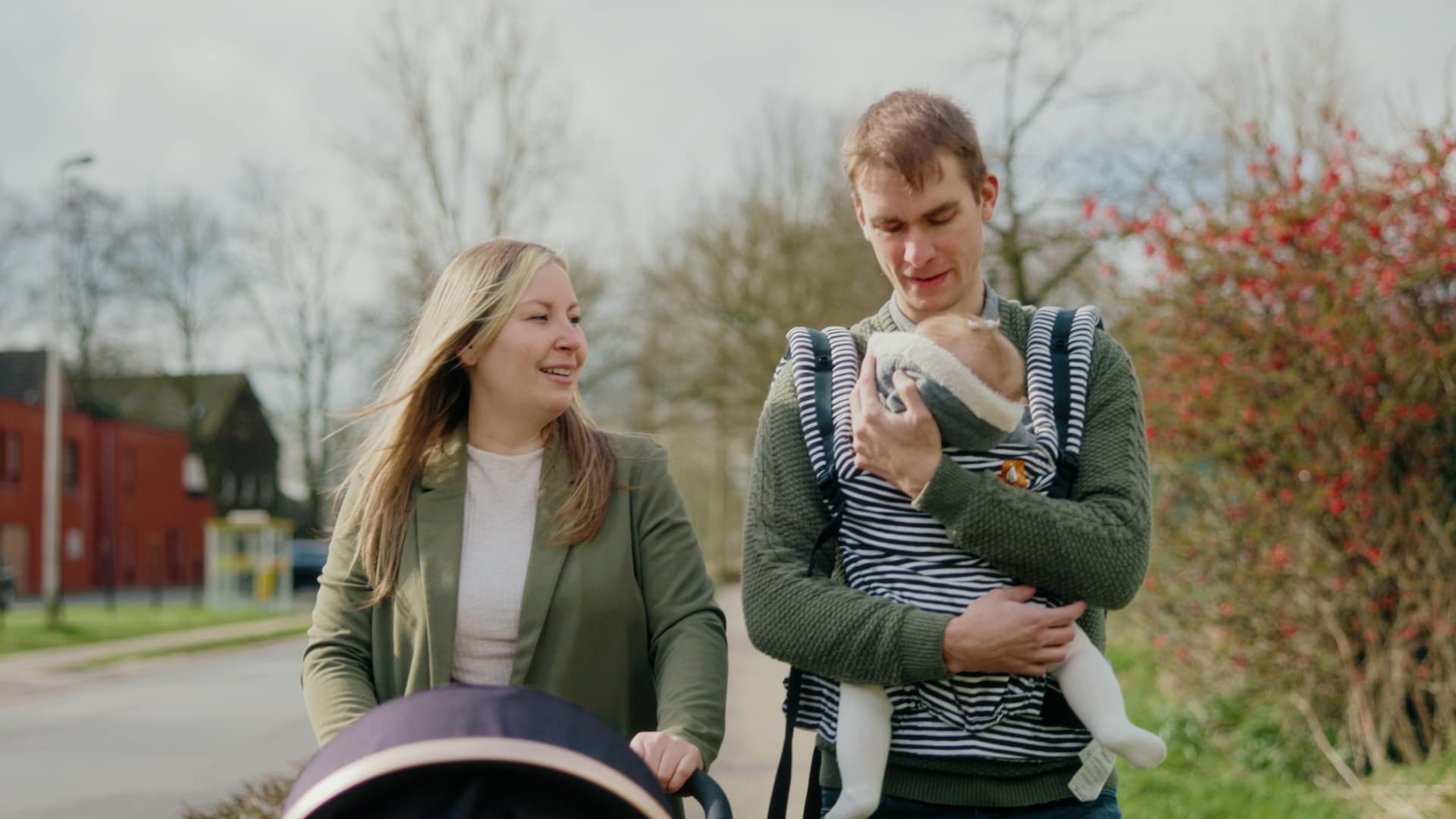 UCLL infovideo vaderschapsverlof - Branding foto's - bedrijfsfotografie - portretfotografie - portretten - productfotografie - aftermovie - Levi Lenaerts - blikopener - professionele fotografie en bedrijfsvideo's - www.blikopener.be