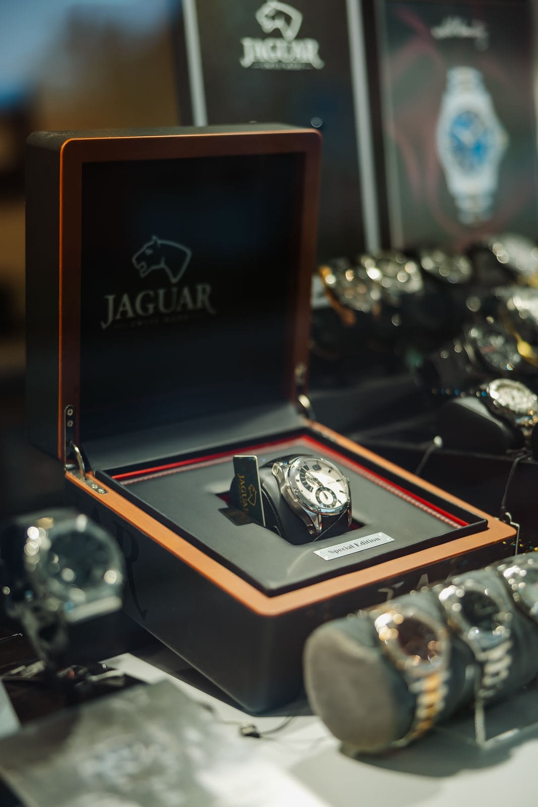 Branding foto's - campagne fotografie - portretfotografie - portretten - productfotografie - aftermovie - Levi Lenaerts - blikopener - professionele fotografie en bedrijfsvideo's - www.blikopener.be - Juwelier Vandenbergh