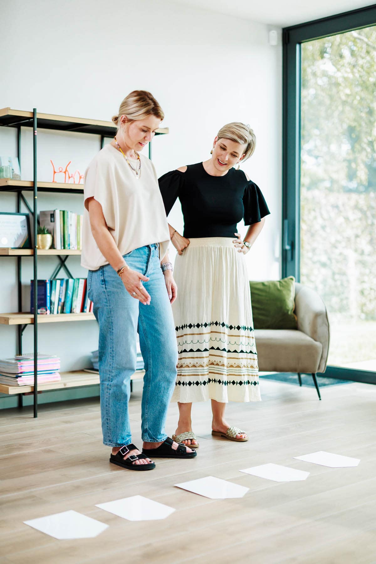 Videoportret - bedrijfsvideo - imagovideo -Eline Van Laecke - campagne fotografie - portretfotografie - portretten - videoportret - Levi Lenaerts - blikopener - professionele fotografie en bedrijfsvideo's - www.blikopener.be