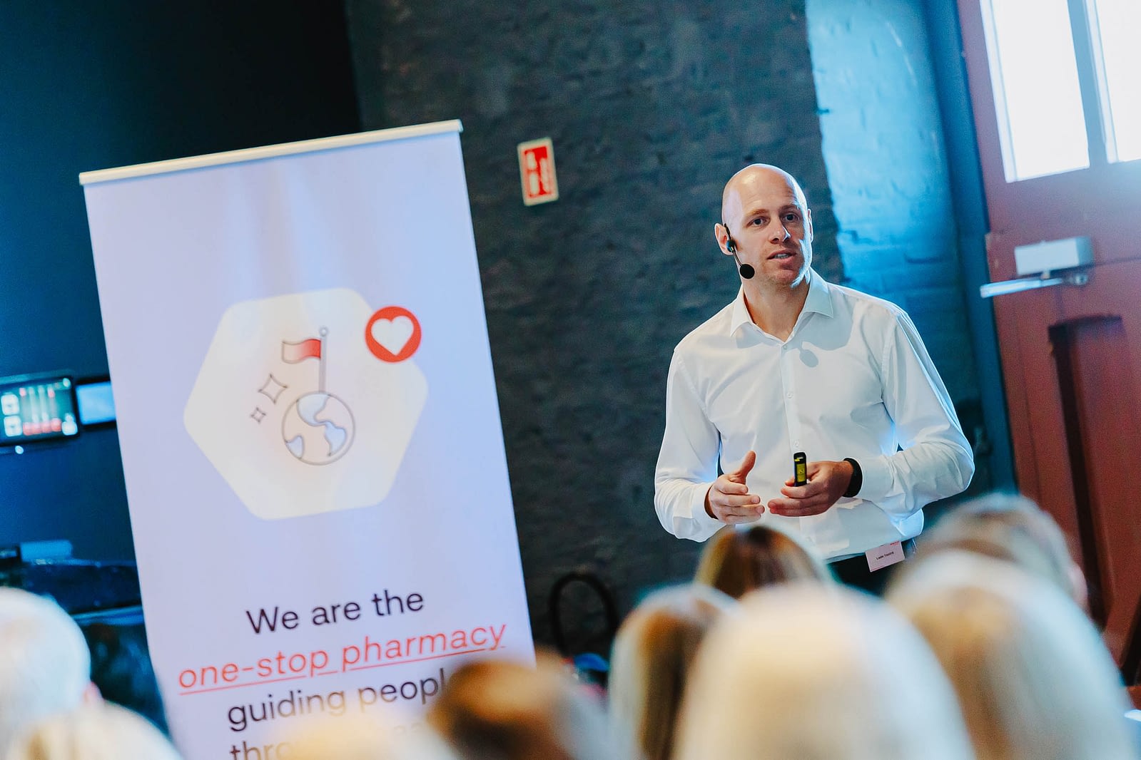 Farmaline - Bedrijfsfotografie - campagne fotografie - portretfotografie - portretten - productfotografie - aftermovie - Levi Lenaerts - blikopener - professionele fotografie en bedrijfsvideo's - www.blikopener.be