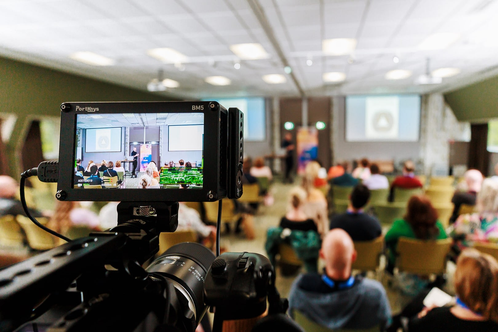 Hypnotic eventfotografie - Branding foto's - bedrijfsfotografie - portretfotografie - portretten - productfotografie - aftermovie - Levi Lenaerts - blikopener - professionele fotografie en bedrijfsvideo's - www.blikopener.be