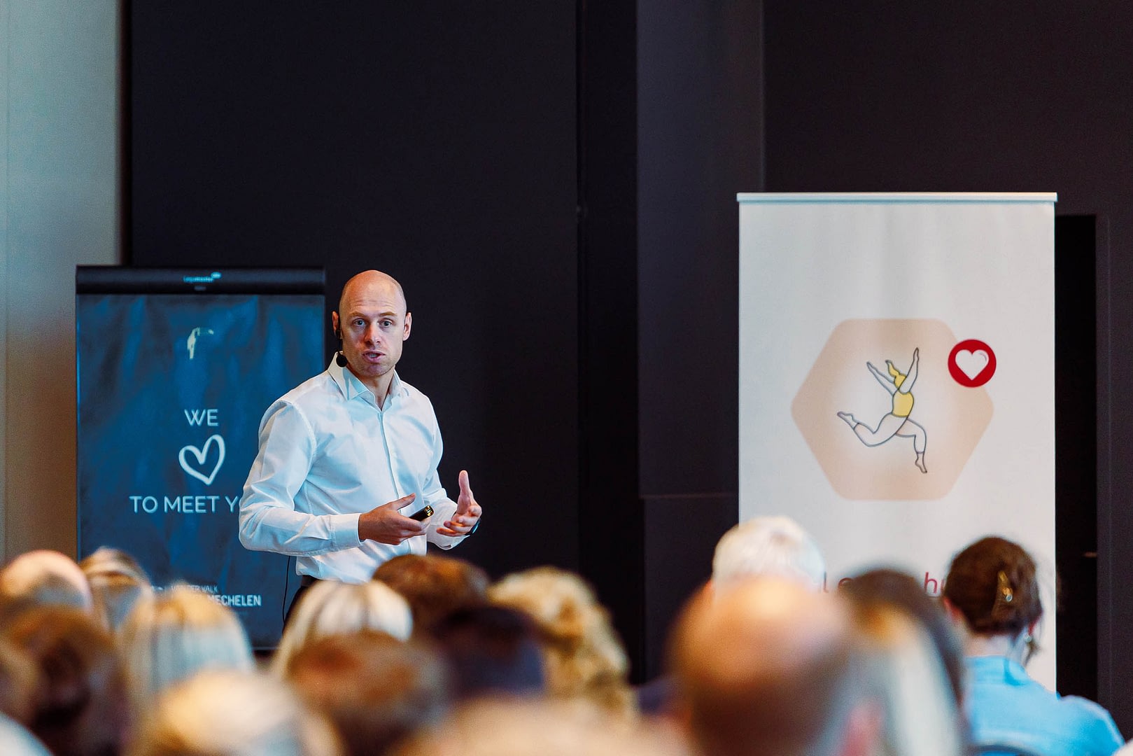 Farmaline - Bedrijfsfotografie - campagne fotografie - portretfotografie - portretten - productfotografie - aftermovie - Levi Lenaerts - blikopener - professionele fotografie en bedrijfsvideo's - www.blikopener.be