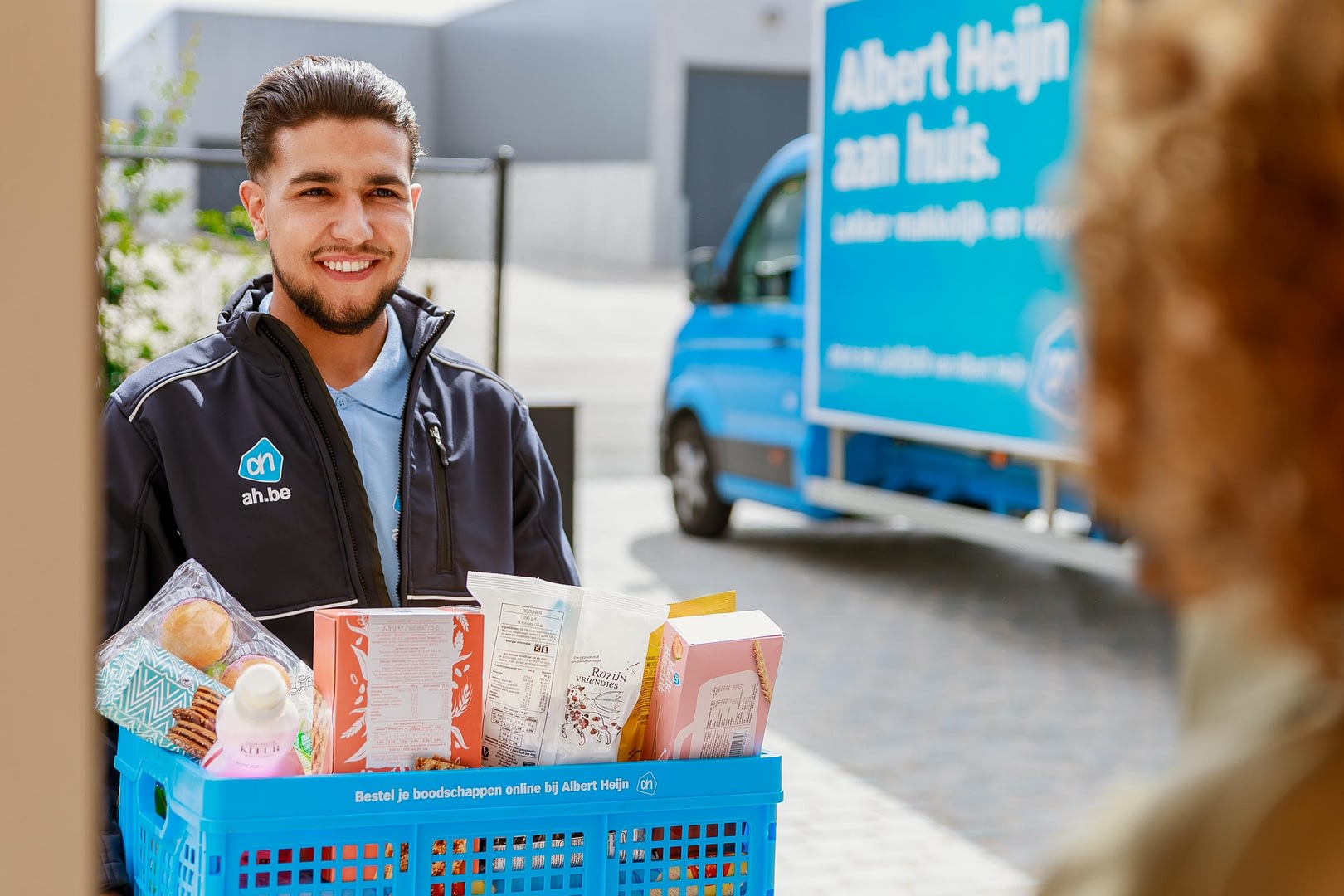 Friction-Albert Heijn -thuislevering blikopener - Levi Lenaerts
