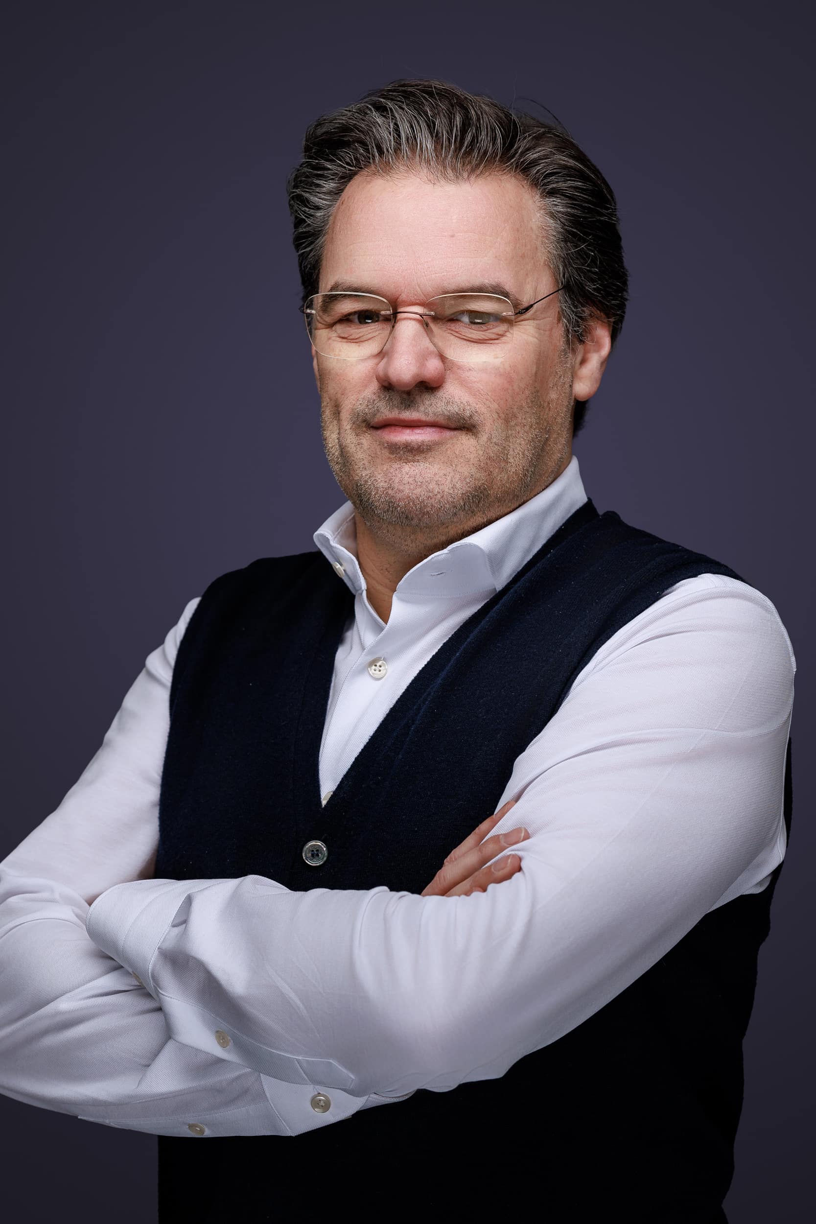 Branding foto's - campagne fotografie - portretfotografie - portretten - productfotografie - aftermovie - Levi Lenaerts - blikopener - professionele fotografie en bedrijfsvideo's - www.blikopener.be - Headshots - Bewel