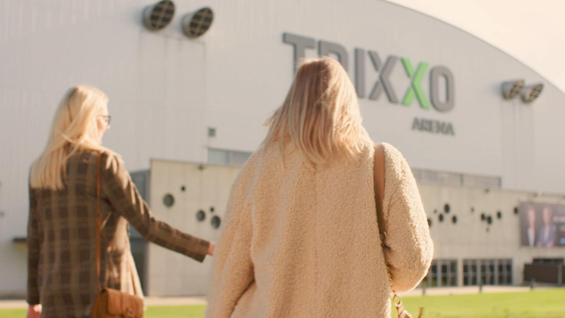 Trixxo Employer branding video - Video editing - videomontage - videomonteur - Branding fotografie - campagne fotografie - portretfotografie - portretten – portretfoto’s - productfotografie - aftermovie - Levi Lenaerts - blikopener - professionele fotografie en bedrijfsvideo's - www.blikopener.be