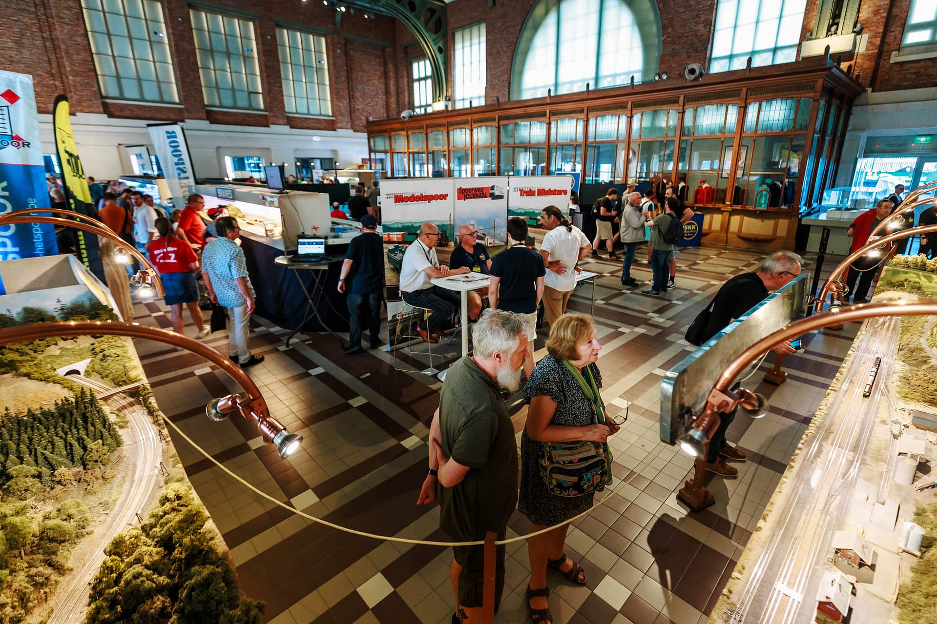 Branding foto's - Train world - www.trainworld.be - campagne fotografie - portretfotografie - portretten - videoportret - Levi Lenaerts - blikopener - professionele fotografie en bedrijfsvideo's - www.blikopener.be