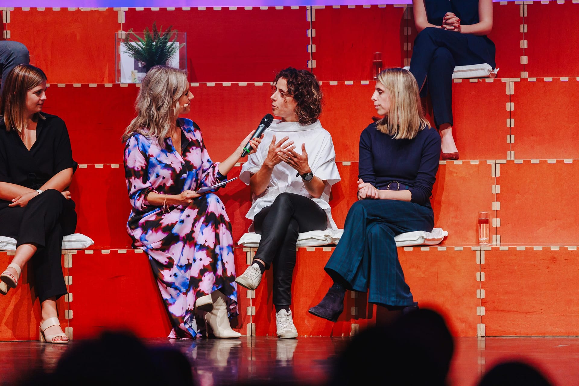 UHasselt - PXL - AUHL - Bedrijfsfotografie - campagne fotografie - portretfotografie - portretten - productfotografie - aftermovie - Levi Lenaerts - blikopener - professionele fotografie en bedrijfsvideo's - www.blikopener.be