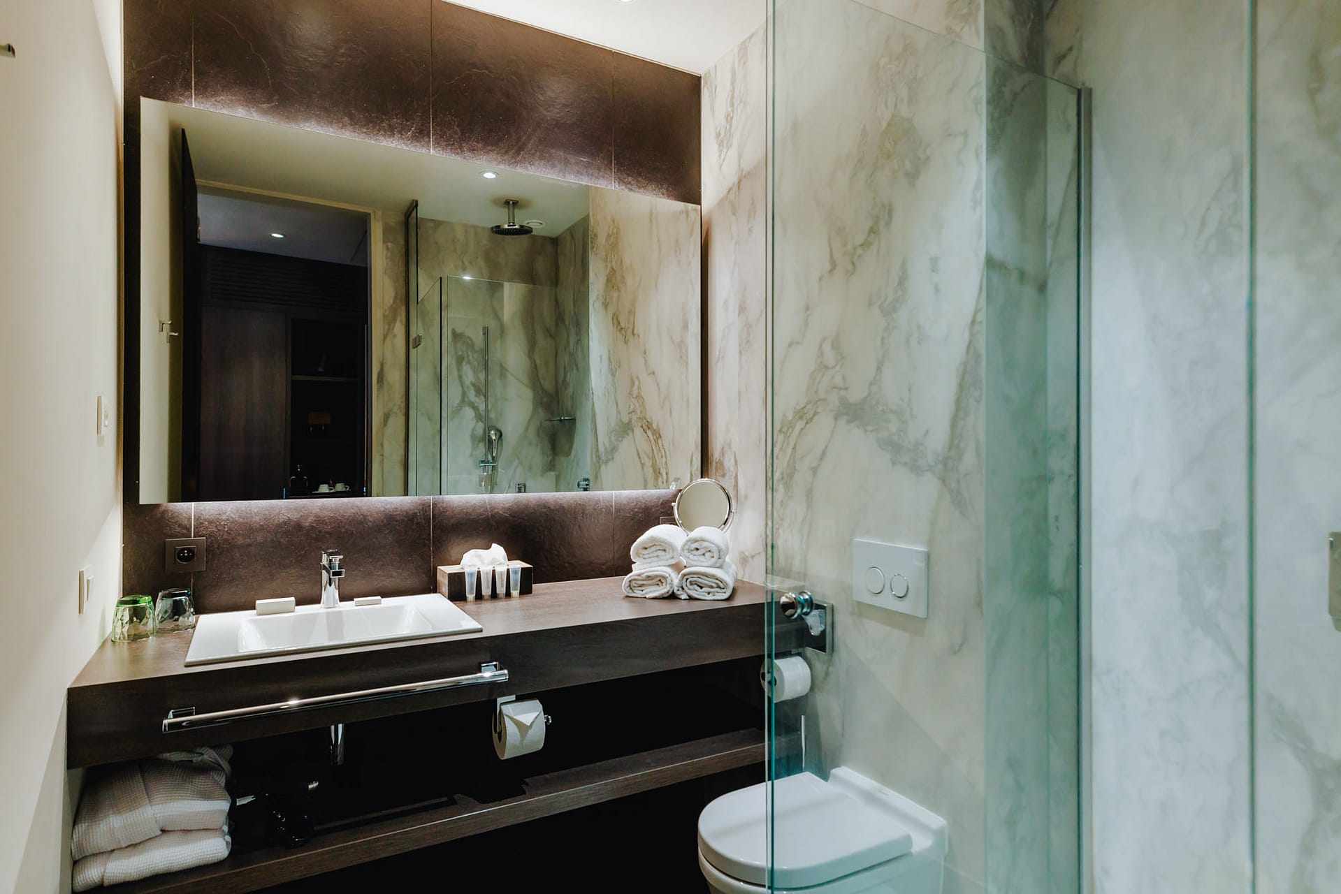 Branding foto's - campagne fotografie - portretfotografie - portretten - productfotografie - aftermovie - Levi Lenaerts - blikopener - professionele fotografie en bedrijfsvideo's - www.blikopener.be - Terhills Hotel